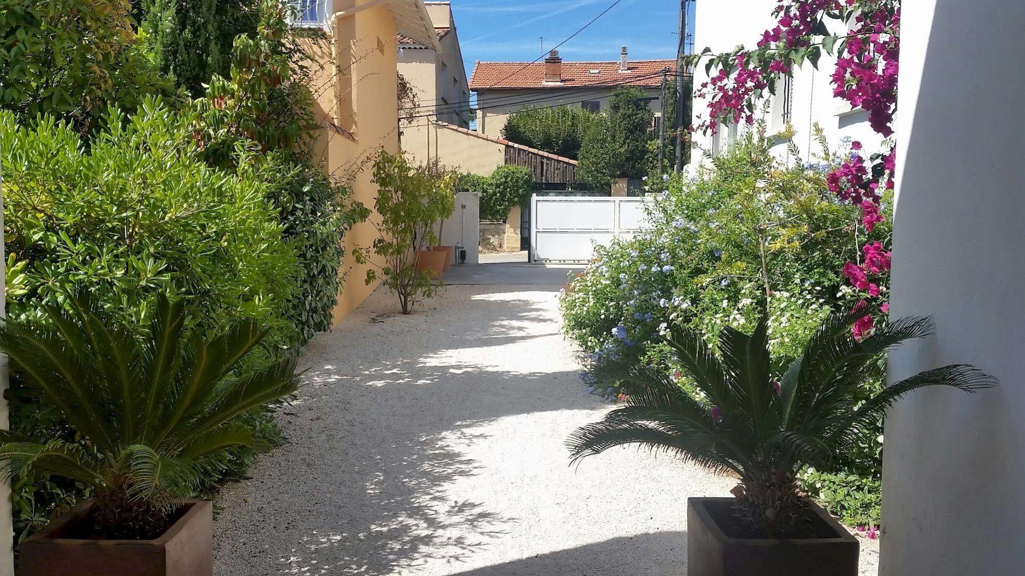 Hotel Le Synaya Sanary-sur-Mer Exterior foto